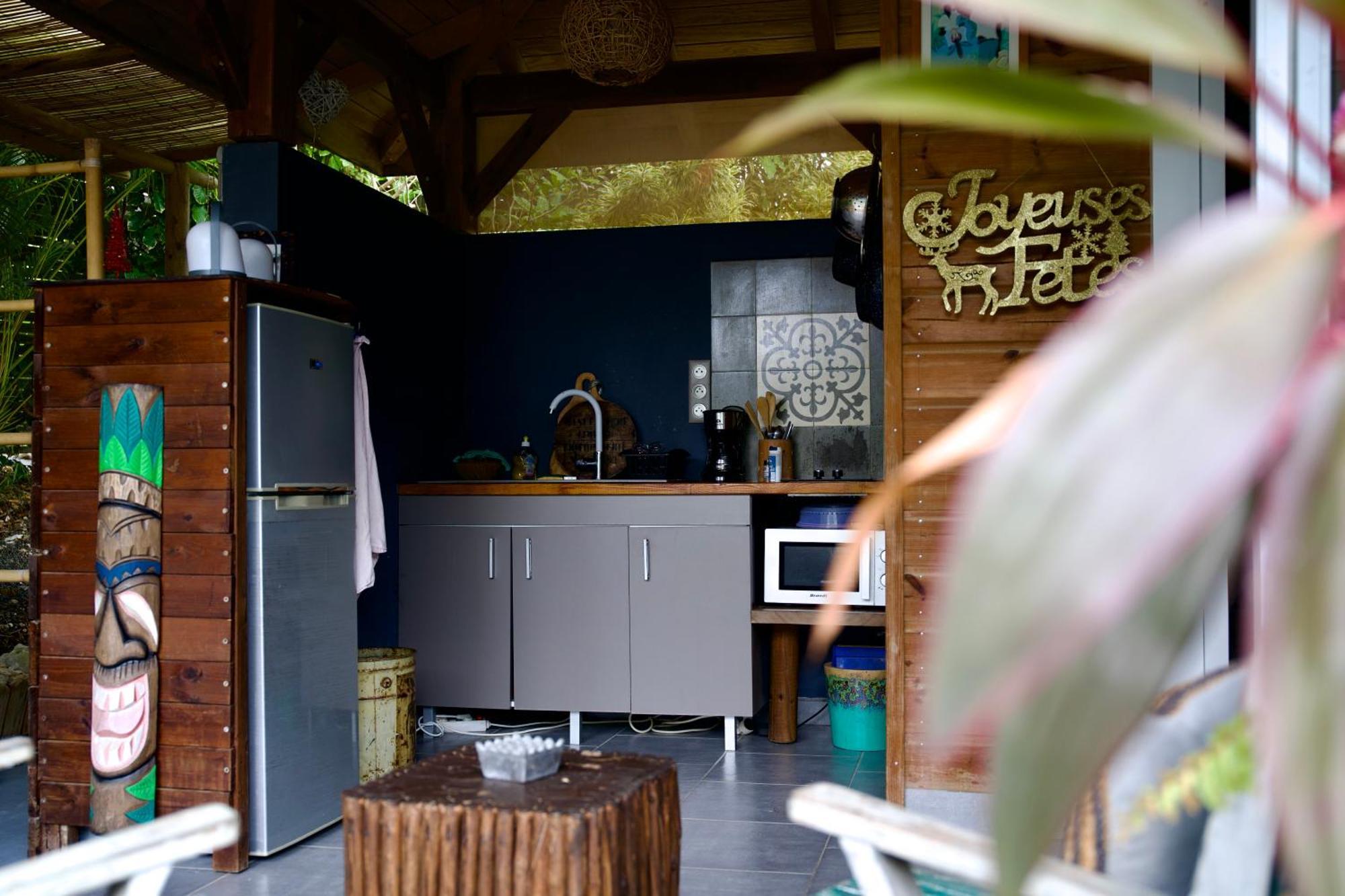 The Bluebamboo Hotell Le Moule Exteriör bild