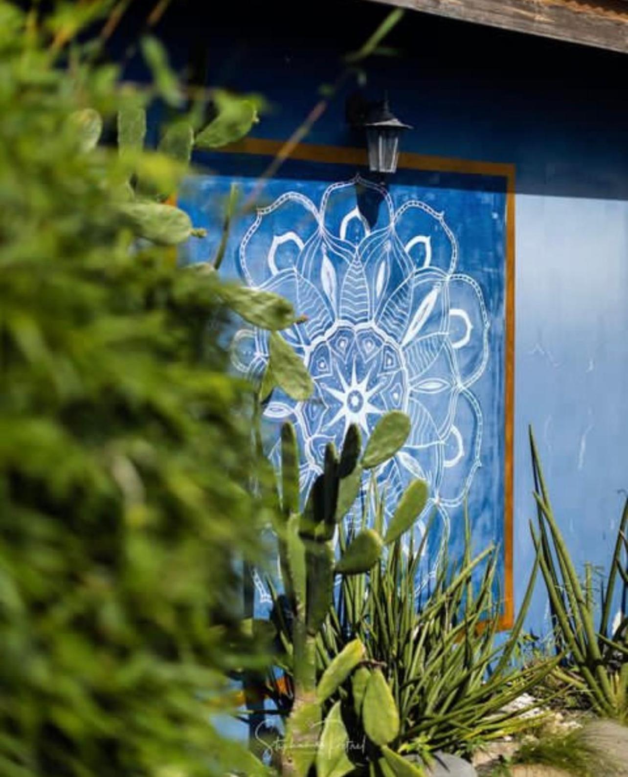 The Bluebamboo Hotell Le Moule Exteriör bild